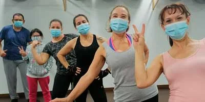 Ejercita tu cuerpo sin traumas y sin pesos ni rutinas extenuantes en gimnasio de Flor Velasquez Total Fitness de Celanova